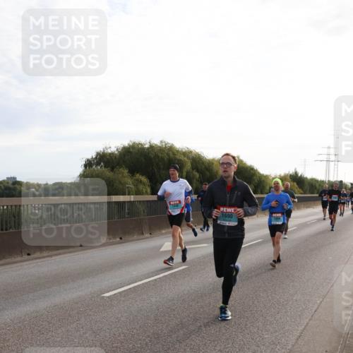 03.10.2024 - Köhlbrandbrückenlauf Miley Keyser http://msf.ph/oto/7156525 03.10.2024 09:14:52 Position 3 1440, 1690, 1304 meine-sportfotos.de
