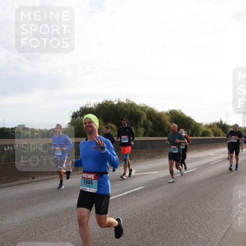 03.10.2024 - Köhlbrandbrückenlauf Miley Keyser http://msf.ph/oto/7156538 03.10.2024 09:14:54 Position 3 1171, 1304, 1604 meine-sportfotos.de