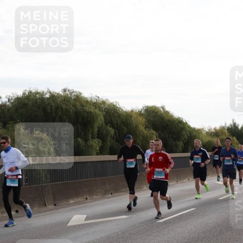03.10.2024 - Köhlbrandbrückenlauf Miley Keyser http://msf.ph/oto/7156614 03.10.2024 09:15:07 Position 3 1522, 1695, 1523, 1409, 1399 meine-sportfotos.de