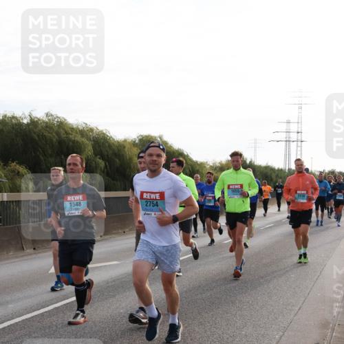 03.10.2024 - Köhlbrandbrückenlauf Miley Keyser http://msf.ph/oto/7156729 03.10.2024 09:15:25 Position 3 1548, 2754, 1655, 2230 meine-sportfotos.de