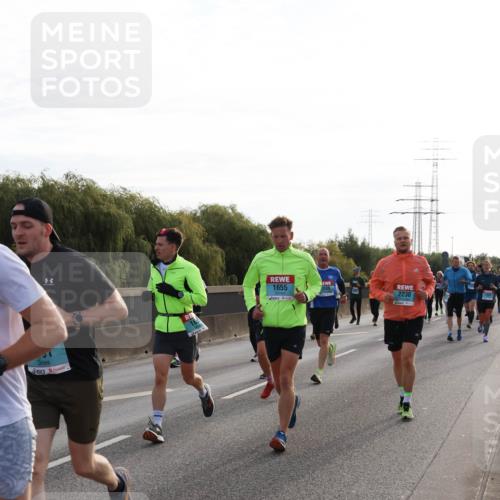03.10.2024 - Köhlbrandbrückenlauf Miley Keyser http://msf.ph/oto/7156739 03.10.2024 09:15:25 Position 3 1655, 2230 meine-sportfotos.de