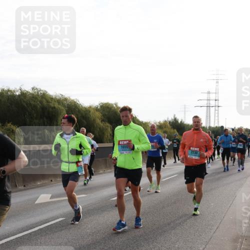 03.10.2024 - Köhlbrandbrückenlauf Miley Keyser http://msf.ph/oto/7156742 03.10.2024 09:15:26 Position 3 1655, 2230 meine-sportfotos.de