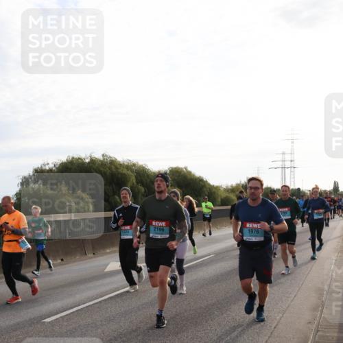 03.10.2024 - Köhlbrandbrückenlauf Miley Keyser http://msf.ph/oto/7156797 03.10.2024 09:15:34 Position 3 1701, 1324, 2196, 1976 meine-sportfotos.de