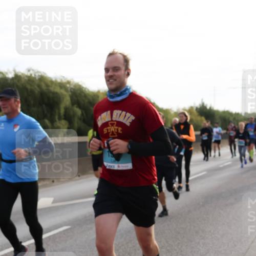 03.10.2024 - Köhlbrandbrückenlauf Miley Keyser http://msf.ph/oto/7156850 03.10.2024 09:15:42 Position 3  meine-sportfotos.de