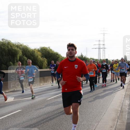 03.10.2024 - Köhlbrandbrückenlauf Miley Keyser http://msf.ph/oto/7156935 03.10.2024 09:15:56 Position 3 1751, 1539, 1541 meine-sportfotos.de