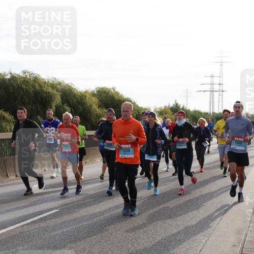03.10.2024 - Köhlbrandbrückenlauf Miley Keyser http://msf.ph/oto/7156947 03.10.2024 09:15:58 Position 3 1703, 18, 1590, 1539, 1751, 1525 meine-sportfotos.de