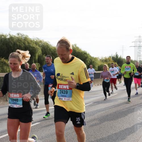 03.10.2024 - Köhlbrandbrückenlauf Miley Keyser http://msf.ph/oto/7157008 03.10.2024 09:16:04 Position 3 2840, 11, 2439, 25, 1574, 1211 meine-sportfotos.de