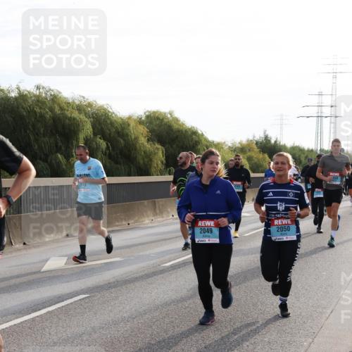 03.10.2024 - Köhlbrandbrückenlauf Miley Keyser http://msf.ph/oto/7157037 03.10.2024 09:16:09 Position 3 2073, 2283, 2049, 2050, 150 meine-sportfotos.de
