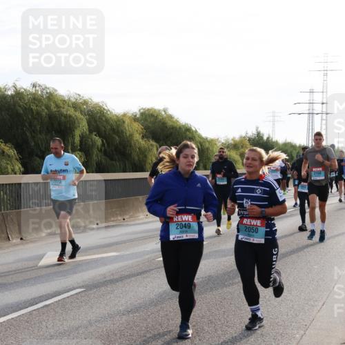 03.10.2024 - Köhlbrandbrückenlauf Miley Keyser http://msf.ph/oto/7157042 03.10.2024 09:16:09 Position 3 2073, 2283, 2049, 2050, 2150 meine-sportfotos.de