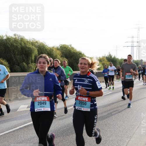 03.10.2024 - Köhlbrandbrückenlauf Miley Keyser http://msf.ph/oto/7157047 03.10.2024 09:16:10 Position 3 2049, 2050, 2150 meine-sportfotos.de