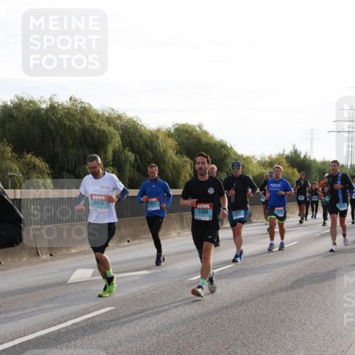 03.10.2024 - Köhlbrandbrückenlauf Miley Keyser http://msf.ph/oto/7157077 03.10.2024 09:16:14 Position 3 2418, 1917, 1285, 1666, 3628 meine-sportfotos.de
