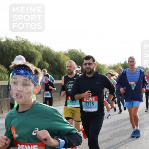 03.10.2024 - Köhlbrandbrückenlauf Miley Keyser http://msf.ph/oto/7157145 03.10.2024 09:16:22 Position 3 1754, 2483, 1647, 3728, 902 meine-sportfotos.de