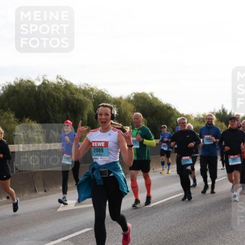 03.10.2024 - Köhlbrandbrückenlauf Miley Keyser http://msf.ph/oto/7157232 03.10.2024 09:16:36 Position 3 1708, 2069, 1929, 1094, 1937 meine-sportfotos.de