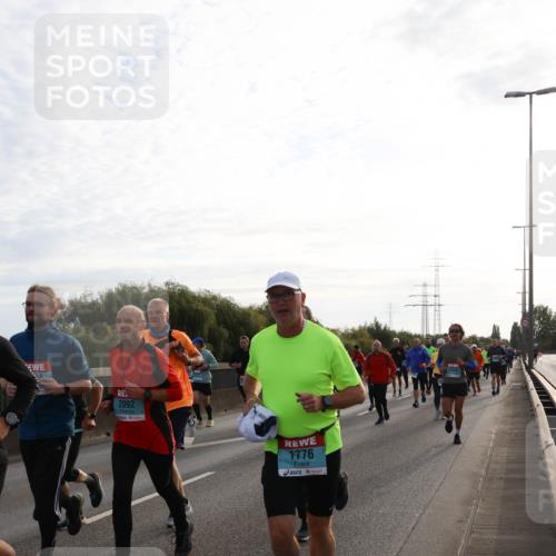 03.10.2024 - Köhlbrandbrückenlauf Miley Keyser http://msf.ph/oto/7157260 03.10.2024 09:16:39 Position 3 2092, 1776 meine-sportfotos.de
