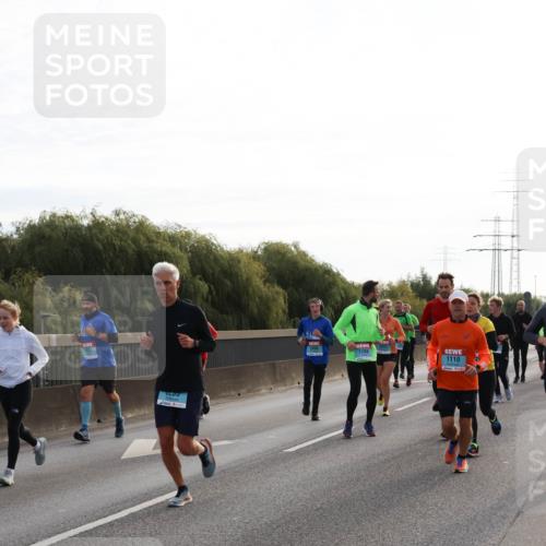03.10.2024 - Köhlbrandbrückenlauf Miley Keyser http://msf.ph/oto/7157283 03.10.2024 09:16:45 Position 3 1691, 1288, 1110 meine-sportfotos.de