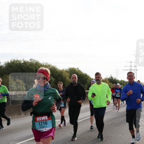 03.10.2024 - Köhlbrandbrückenlauf Miley Keyser http://msf.ph/oto/7157331 03.10.2024 09:16:51 Position 3 1716 meine-sportfotos.de
