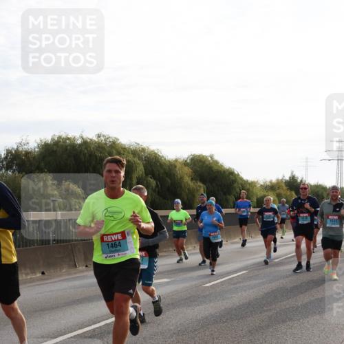 03.10.2024 - Köhlbrandbrückenlauf Miley Keyser http://msf.ph/oto/7157389 03.10.2024 09:17:00 Position 3 1464, 1643, 1747, 1610, 1641 meine-sportfotos.de