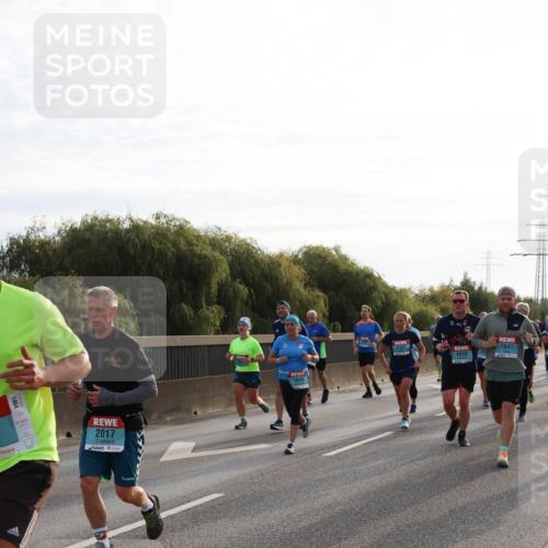 03.10.2024 - Köhlbrandbrückenlauf Miley Keyser http://msf.ph/oto/7157392 03.10.2024 09:17:00 Position 3 2017, 1747, 1641, 1610, 1643 meine-sportfotos.de