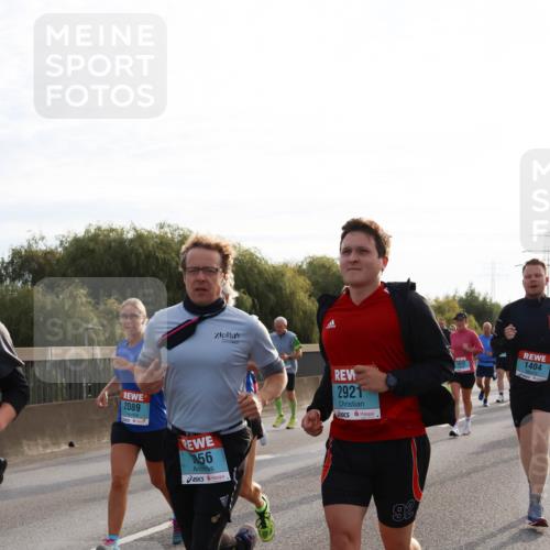 03.10.2024 - Köhlbrandbrückenlauf Miley Keyser http://msf.ph/oto/7157433 03.10.2024 09:17:05 Position 3 2089, 56, 2921, 92, 1672, 1404 meine-sportfotos.de