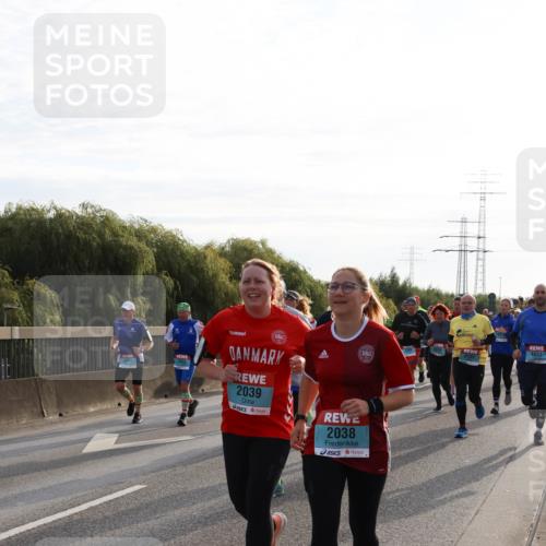 03.10.2024 - Köhlbrandbrückenlauf Miley Keyser http://msf.ph/oto/7157489 03.10.2024 09:17:18 Position 3 2039, 2038, 1633 meine-sportfotos.de