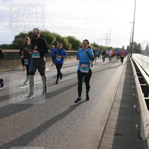 03.10.2024 - Köhlbrandbrückenlauf Miley Keyser http://msf.ph/oto/7157612 03.10.2024 09:17:44 Position 3 1342, 1369, 1555, 2064 meine-sportfotos.de