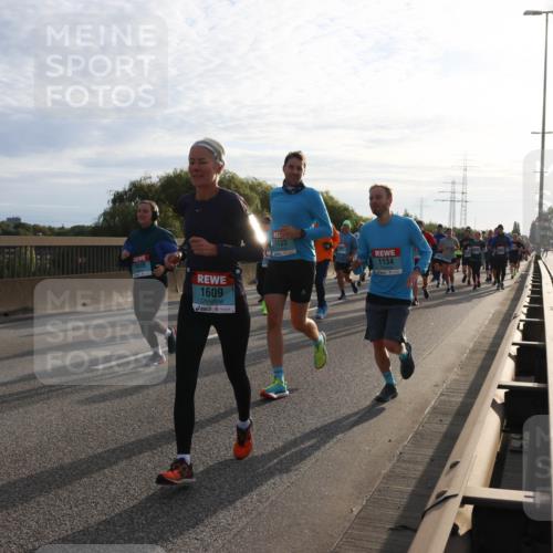 03.10.2024 - Köhlbrandbrückenlauf Miley Keyser http://msf.ph/oto/7157629 03.10.2024 09:17:53 Position 3 1869, 1609, 1133, 1134 meine-sportfotos.de