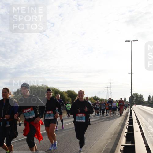 03.10.2024 - Köhlbrandbrückenlauf Miley Keyser http://msf.ph/oto/7157673 03.10.2024 09:18:10 Position 3 1736, 1510, 2652, 5 meine-sportfotos.de