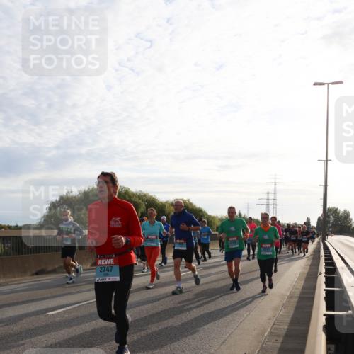 03.10.2024 - Köhlbrandbrückenlauf Miley Keyser http://msf.ph/oto/7157716 03.10.2024 09:18:26 Position 3 2747, 2461, 1770, 2286 meine-sportfotos.de