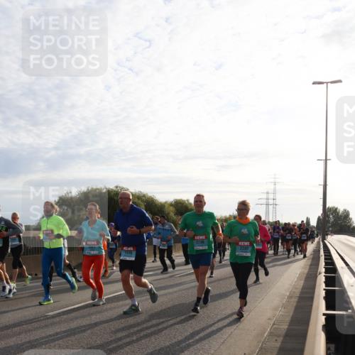 03.10.2024 - Köhlbrandbrückenlauf Miley Keyser http://msf.ph/oto/7157720 03.10.2024 09:18:27 Position 3 2286, 2461, 2285, 1770 meine-sportfotos.de