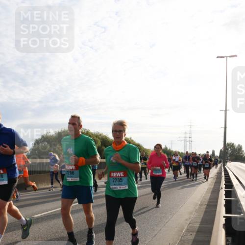 03.10.2024 - Köhlbrandbrückenlauf Miley Keyser http://msf.ph/oto/7157725 03.10.2024 09:18:28 Position 3 70, 2286, 2285, 1570 meine-sportfotos.de