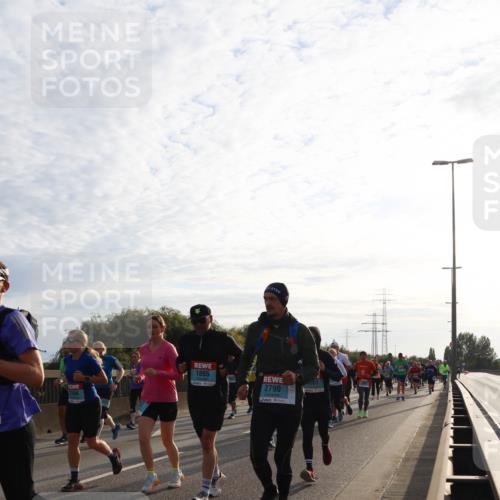 03.10.2024 - Köhlbrandbrückenlauf Miley Keyser http://msf.ph/oto/7157748 03.10.2024 09:18:34 Position 3 1865, 2790, 3154 meine-sportfotos.de