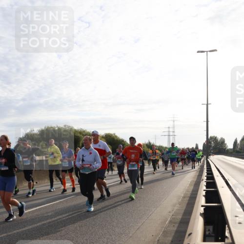 03.10.2024 - Köhlbrandbrückenlauf Miley Keyser http://msf.ph/oto/7157755 03.10.2024 09:18:36 Position 3 2174, 2297 meine-sportfotos.de