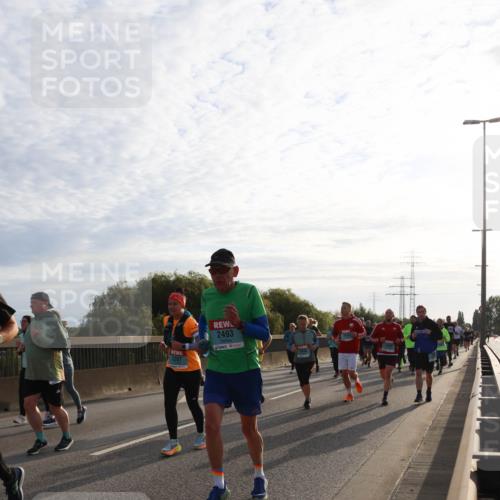 03.10.2024 - Köhlbrandbrückenlauf Miley Keyser http://msf.ph/oto/7157771 03.10.2024 09:18:41 Position 3 2493, 2287 meine-sportfotos.de