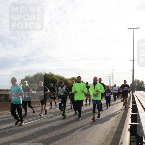 03.10.2024 - Köhlbrandbrückenlauf Miley Keyser http://msf.ph/oto/7157785 03.10.2024 09:18:45 Position 3  meine-sportfotos.de