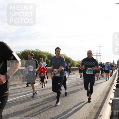 03.10.2024 - Köhlbrandbrückenlauf Miley Keyser http://msf.ph/oto/7157839 03.10.2024 09:19:03 Position 3 2947, 1357, 15, 1966 meine-sportfotos.de