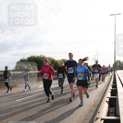 03.10.2024 - Köhlbrandbrückenlauf Miley Keyser http://msf.ph/oto/7157850 03.10.2024 09:19:06 Position 3 1611, 2166, 2221, 2964 meine-sportfotos.de