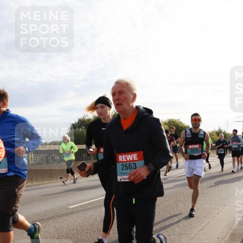 03.10.2024 - Köhlbrandbrückenlauf Miley Keyser http://msf.ph/oto/7157906 03.10.2024 09:19:30 Position 3 2663, 2215 meine-sportfotos.de