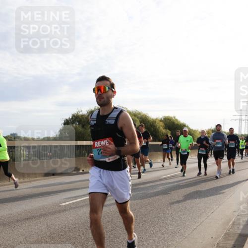 03.10.2024 - Köhlbrandbrückenlauf Miley Keyser http://msf.ph/oto/7157909 03.10.2024 09:19:31 Position 3 27 meine-sportfotos.de