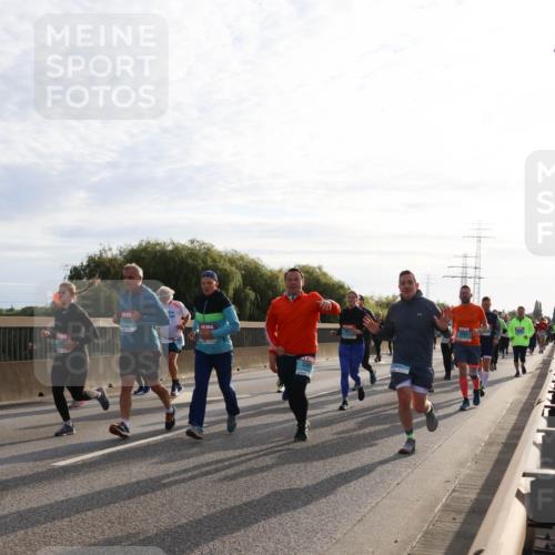03.10.2024 - Köhlbrandbrückenlauf Miley Keyser http://msf.ph/oto/7157960 03.10.2024 09:19:49 Position 3  meine-sportfotos.de