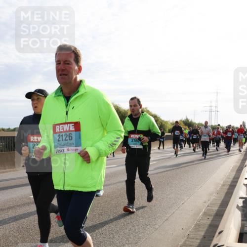 03.10.2024 - Köhlbrandbrückenlauf Miley Keyser http://msf.ph/oto/7157982 03.10.2024 09:19:55 Position 3 22, 2126, 3160 meine-sportfotos.de