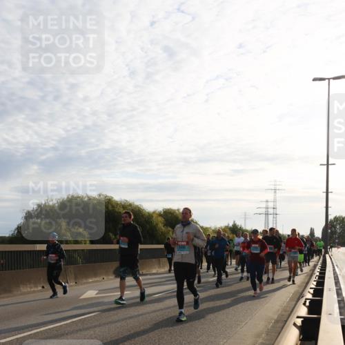 03.10.2024 - Köhlbrandbrückenlauf Miley Keyser http://msf.ph/oto/7157986 03.10.2024 09:19:59 Position 3 3486 meine-sportfotos.de