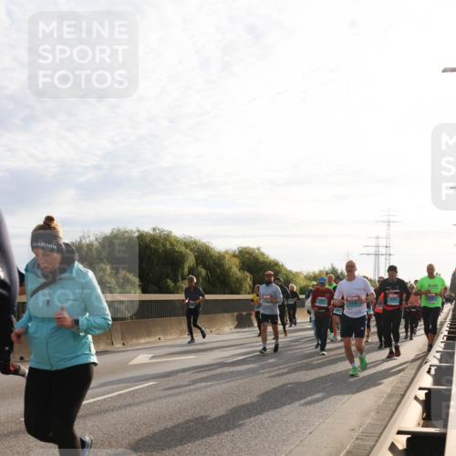 03.10.2024 - Köhlbrandbrückenlauf Miley Keyser http://msf.ph/oto/7158017 03.10.2024 09:20:09 Position 3 2438 meine-sportfotos.de
