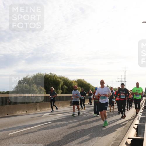 03.10.2024 - Köhlbrandbrückenlauf Miley Keyser http://msf.ph/oto/7158019 03.10.2024 09:20:10 Position 3 2438 meine-sportfotos.de