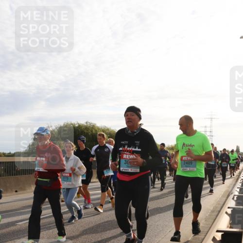 03.10.2024 - Köhlbrandbrückenlauf Miley Keyser http://msf.ph/oto/7158030 03.10.2024 09:20:13 Position 3 2773, 315, 36, 2409 meine-sportfotos.de