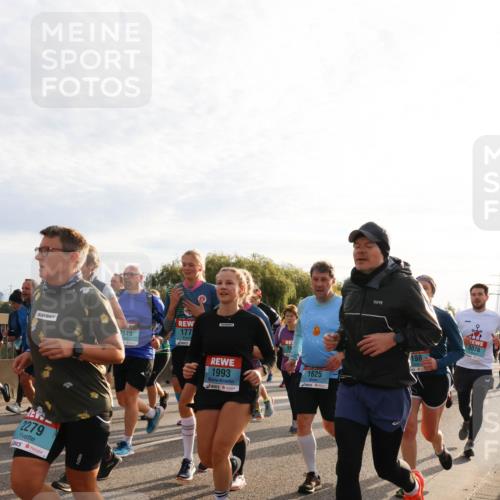03.10.2024 - Köhlbrandbrückenlauf Miley Keyser http://msf.ph/oto/7158073 03.10.2024 09:20:25 Position 3 149, 2279, 177, 1993, 1625, 198, 3076 meine-sportfotos.de