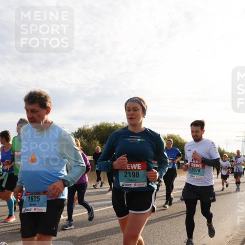 03.10.2024 - Köhlbrandbrückenlauf Miley Keyser http://msf.ph/oto/7158075 03.10.2024 09:20:26 Position 3 119, 1625, 2198, 3076 meine-sportfotos.de
