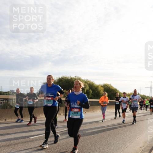 03.10.2024 - Köhlbrandbrückenlauf Miley Keyser http://msf.ph/oto/7158081 03.10.2024 09:20:28 Position 3 2459, 2398, 2399, 2019 meine-sportfotos.de