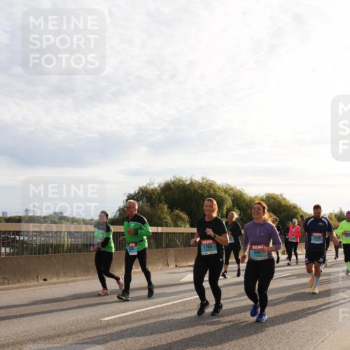 03.10.2024 - Köhlbrandbrückenlauf Miley Keyser http://msf.ph/oto/7158098 03.10.2024 09:20:36 Position 3 1765, 2424, 349 meine-sportfotos.de