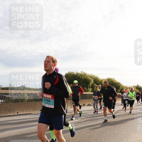 03.10.2024 - Köhlbrandbrückenlauf Miley Keyser http://msf.ph/oto/7158117 03.10.2024 09:20:39 Position 3 3184 meine-sportfotos.de