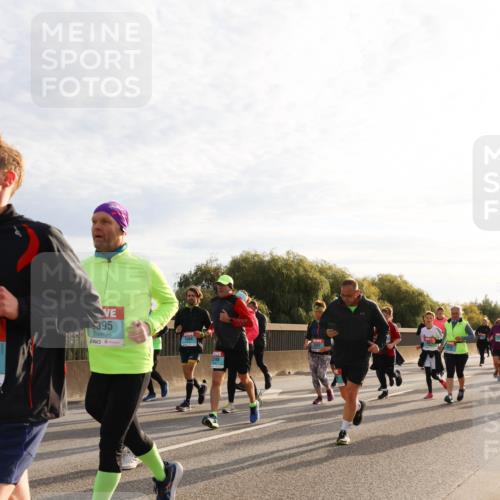 03.10.2024 - Köhlbrandbrückenlauf Miley Keyser http://msf.ph/oto/7158119 03.10.2024 09:20:40 Position 3 395, 1564, 249 meine-sportfotos.de